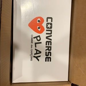 COMME des GARÇONS Converse Sneakers (NEVER WORN)